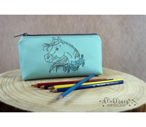 Stickdserie - Blumen Pferde Line Art